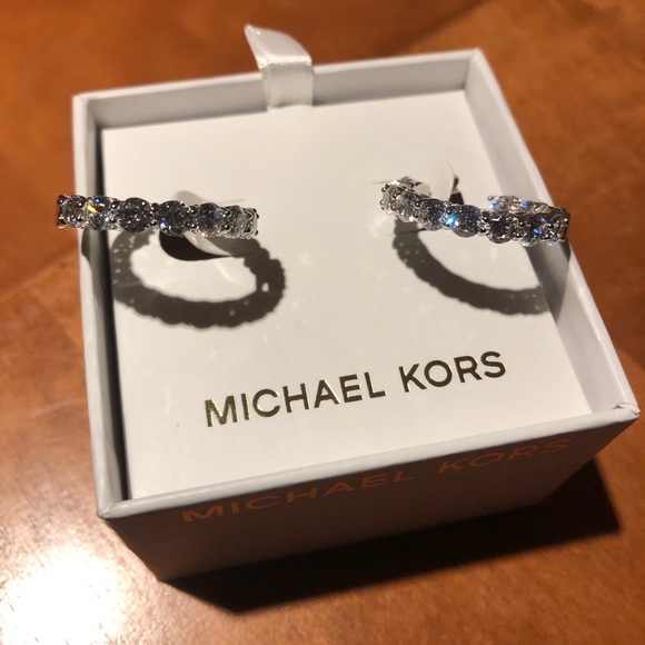 Michael Kors set - Picture 5 of 10
